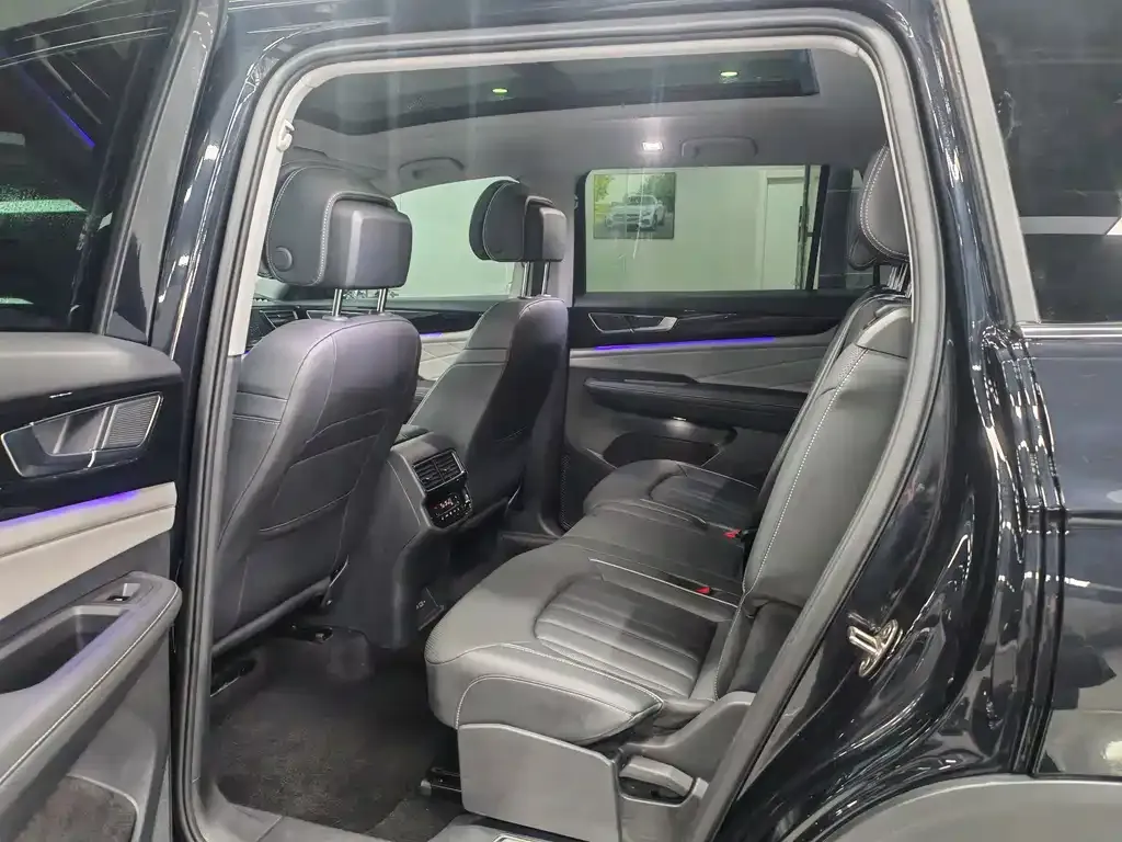 Volkswagen Teramont 2023 из CN, фото 6