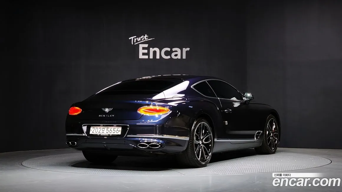 Bentley Continental 2022 из KR, фото 2