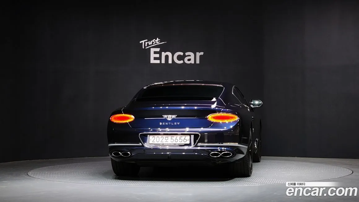 Bentley Continental 2022 из KR, фото 4