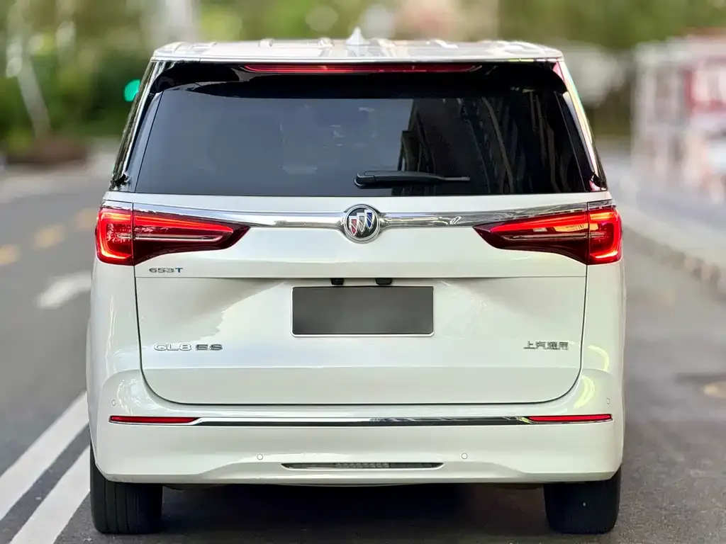 Buick GL8 2022 из CN, фото 4