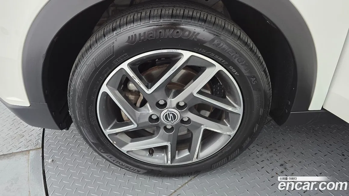 KG Mobility (Ssangyong) TIBOLI 2022 из KR, фото 5