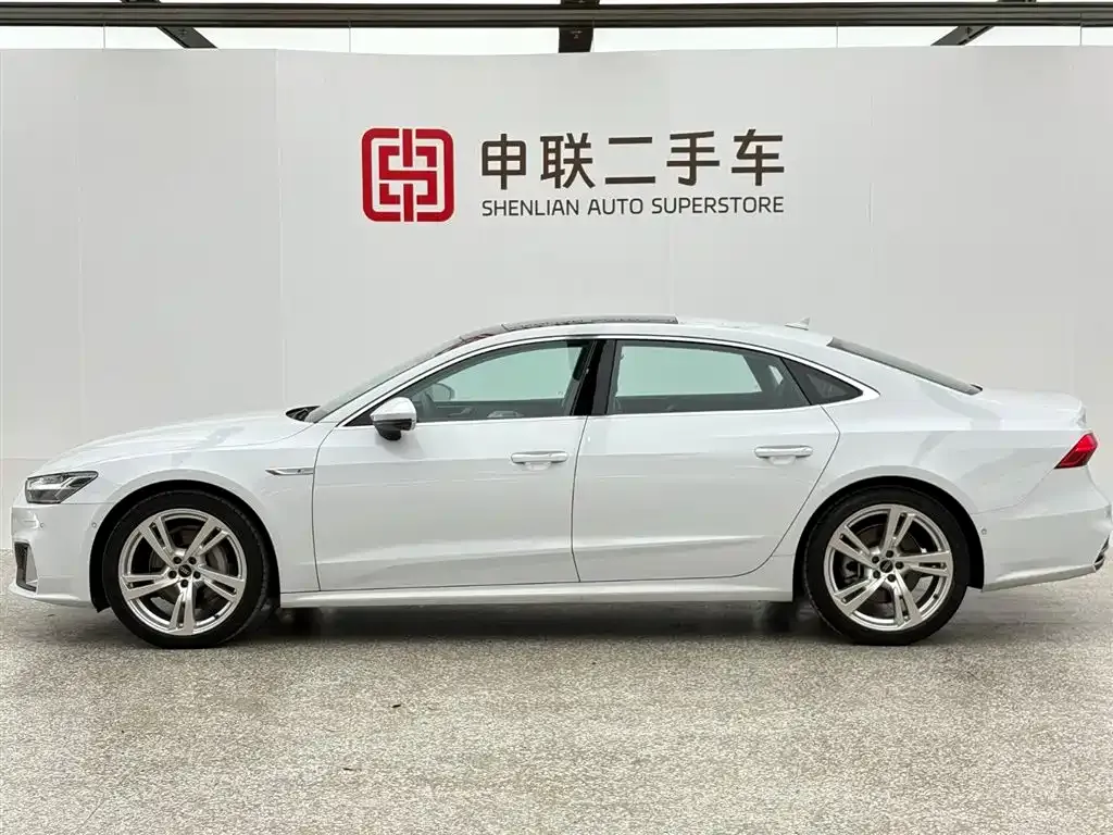 Audi A7L — фото 3