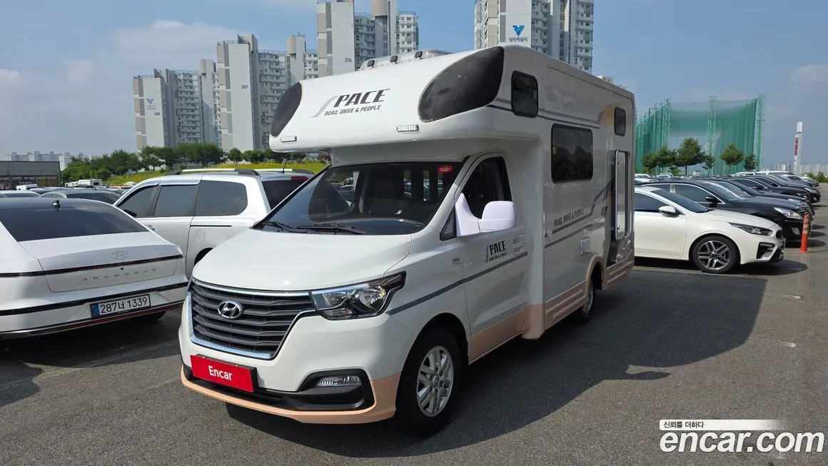 Hyundai Starex 2021 из KR, фото 1