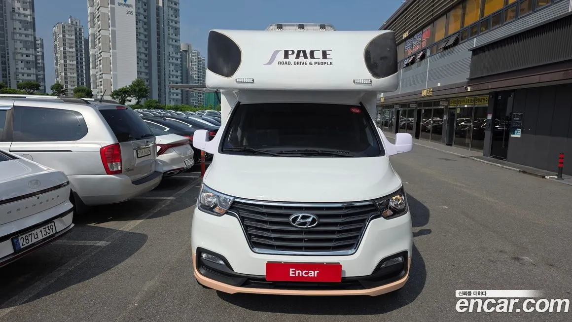 Hyundai Starex 2021 из KR, фото 3