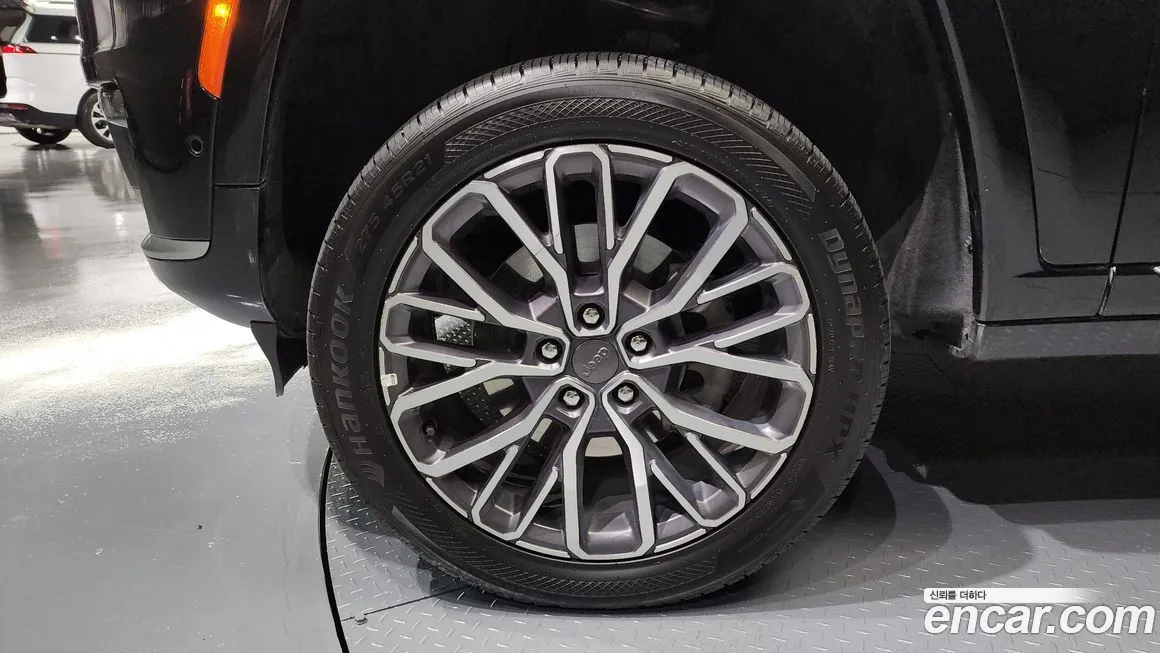 Jeep Cherokee 2021 из KR, фото 5