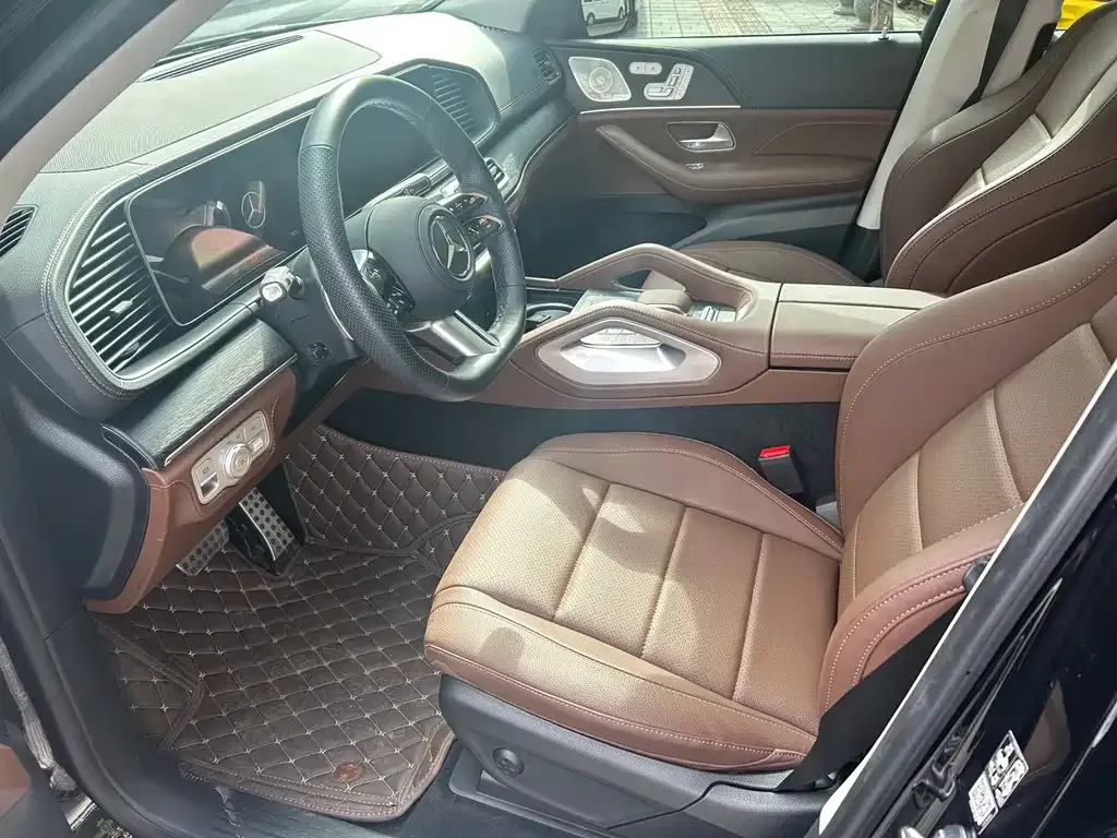 Mercedes-Benz GLS 2024 из CN, фото 4