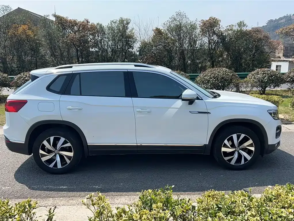Volkswagen Tayron 2021 из CN, фото 8