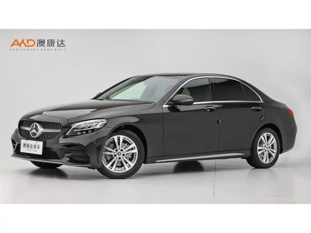 Mercedes-Benz C-Class — фото 1