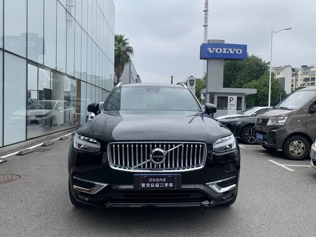 Volvo XC90 2023 из CN, фото 2