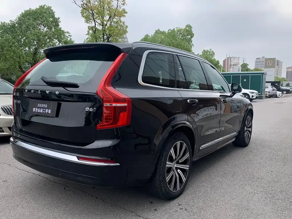 Volvo XC90 2023 из CN, фото 8