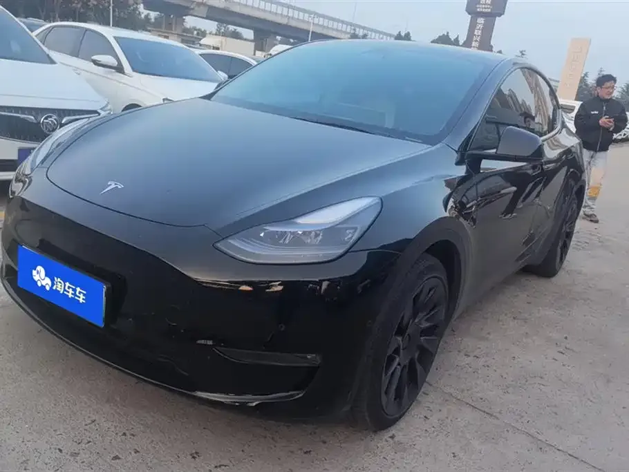 Tesla Model Y 2023 из CN, фото 1