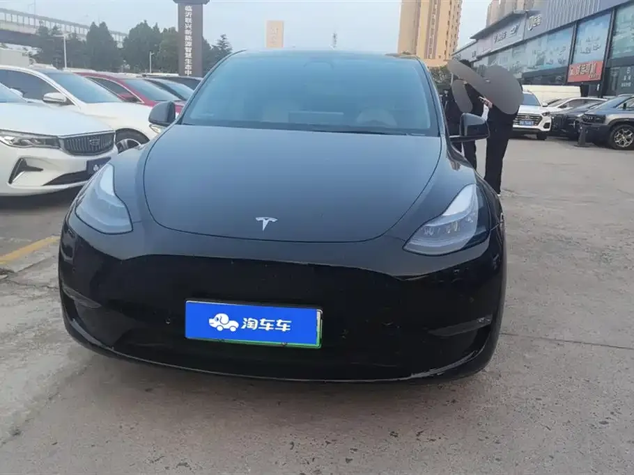 Tesla Model Y 2023 из CN, фото 2