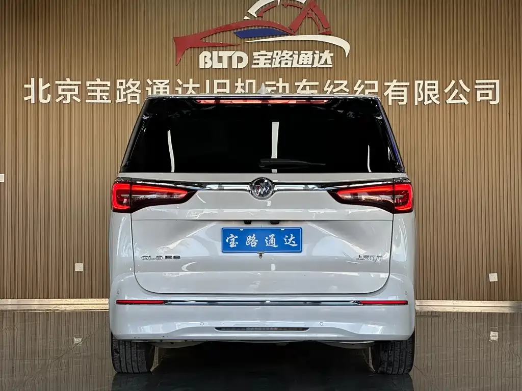 Buick GL8 2024 из CN, фото 5