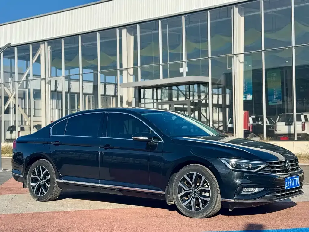 Volkswagen Magotan 2022 из CN, фото 3