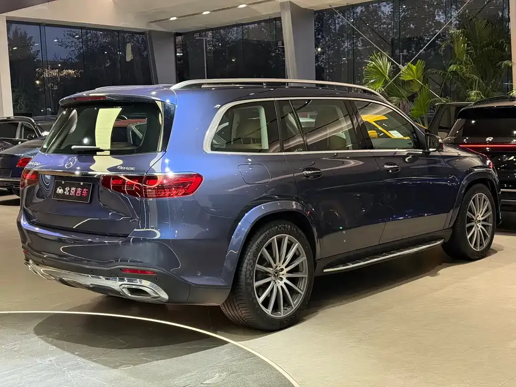 Mercedes-Benz GLS 2023 из CN, фото 4