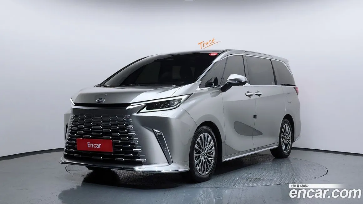 Lexus LM 2025 из KR, фото 1