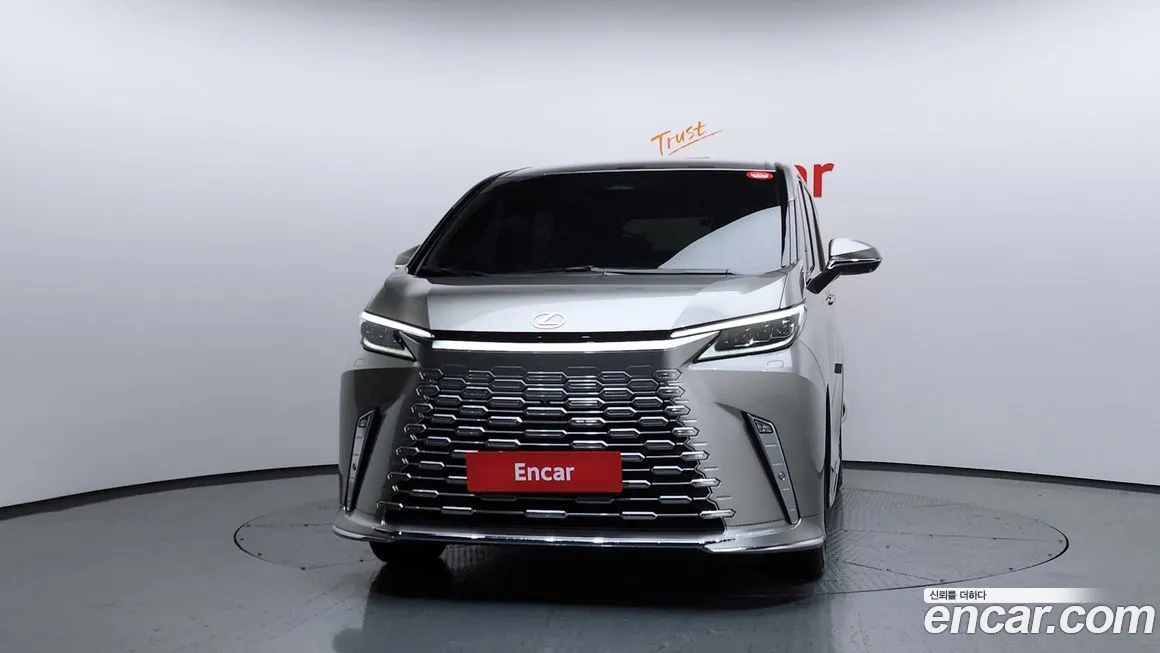 Lexus LM 2025 из KR, фото 3