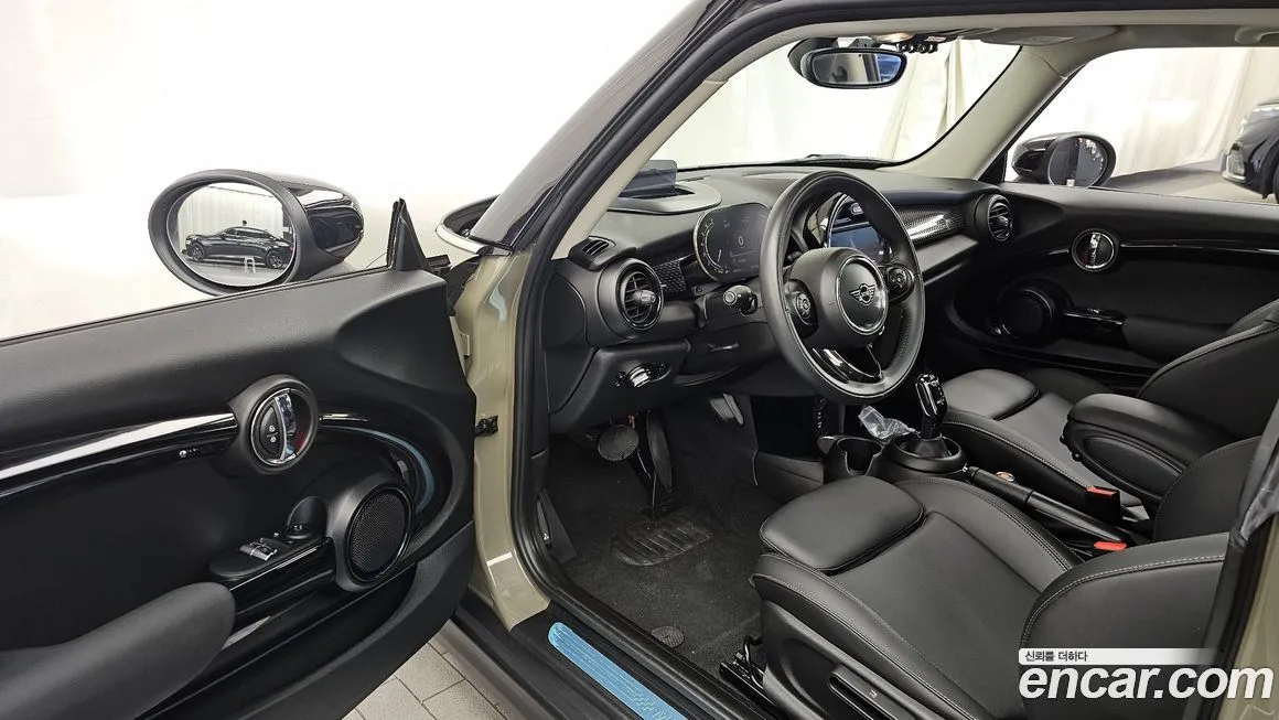 Mini Cooper 2021 из KR, фото 10
