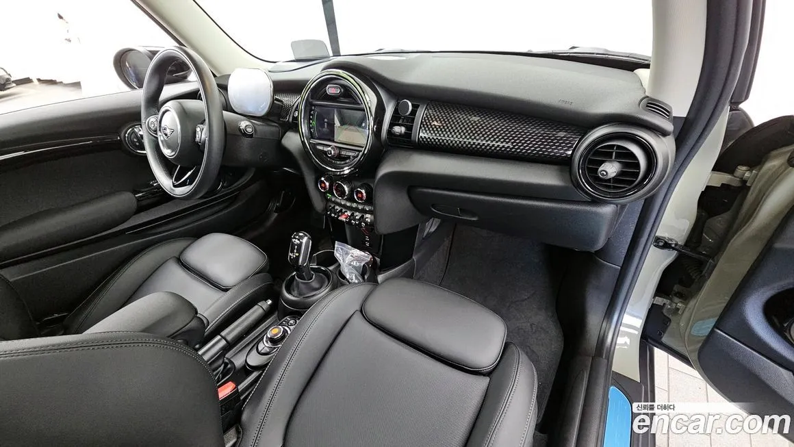 Mini Cooper 2021 из KR, фото 7