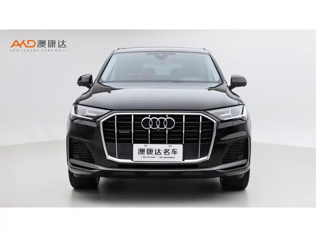 Audi Q7 2023 из CN, фото 2