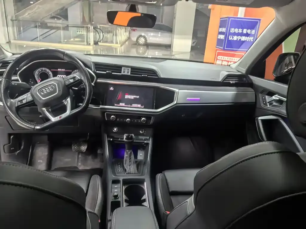 Audi Q3 Sportback 2022 из CN, фото 2