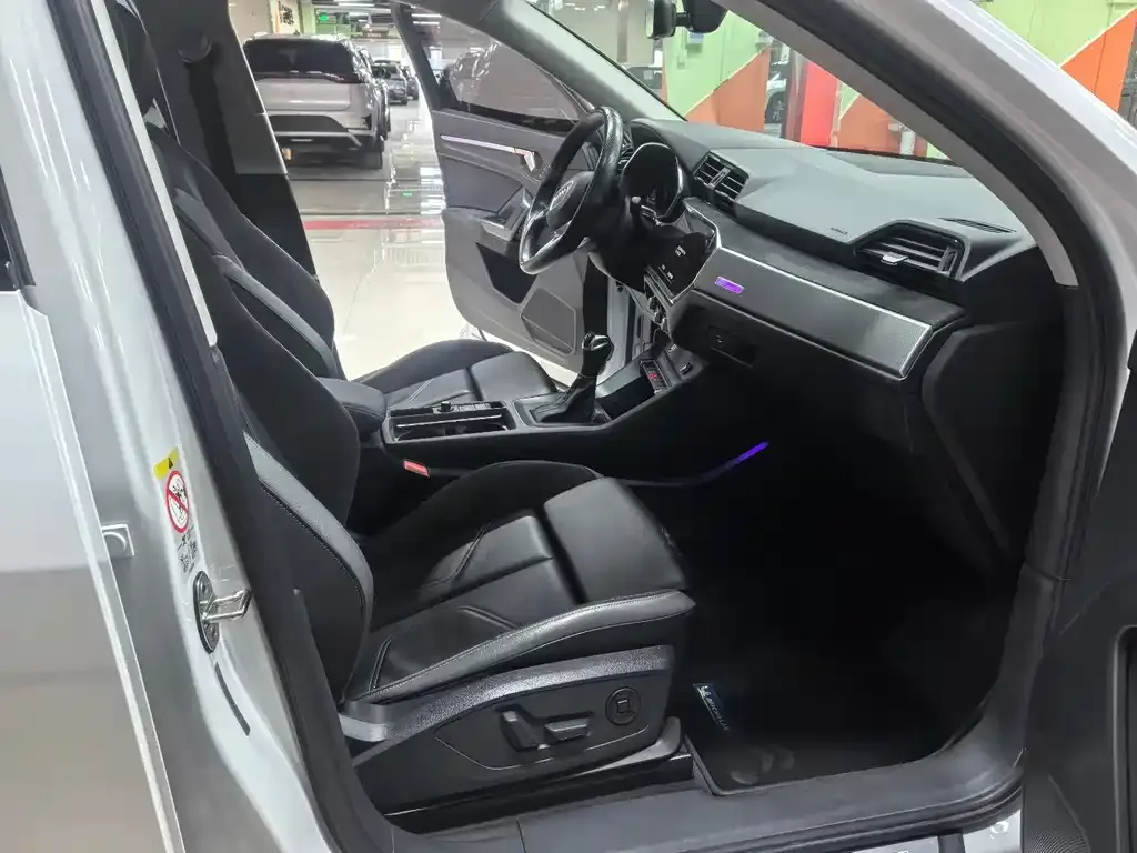 Audi Q3 Sportback 2022 из CN, фото 3