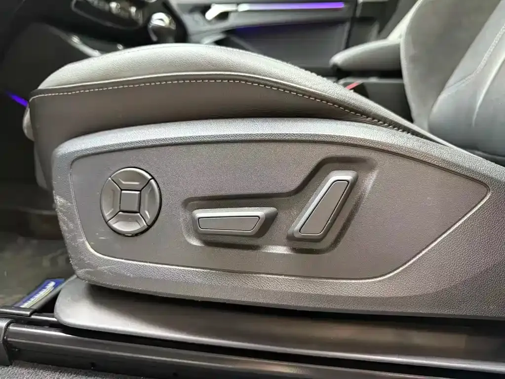 Audi Q3 Sportback 2022 из CN, фото 8