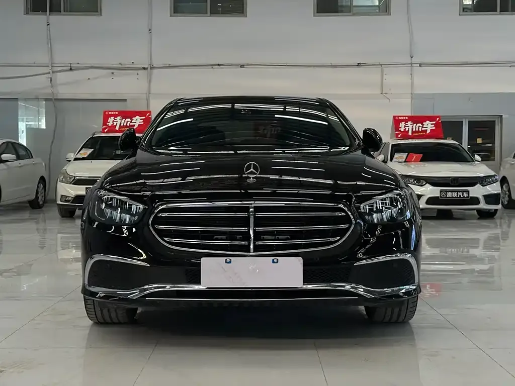 Mercedes-Benz E-Class 2022 из CN, фото 2