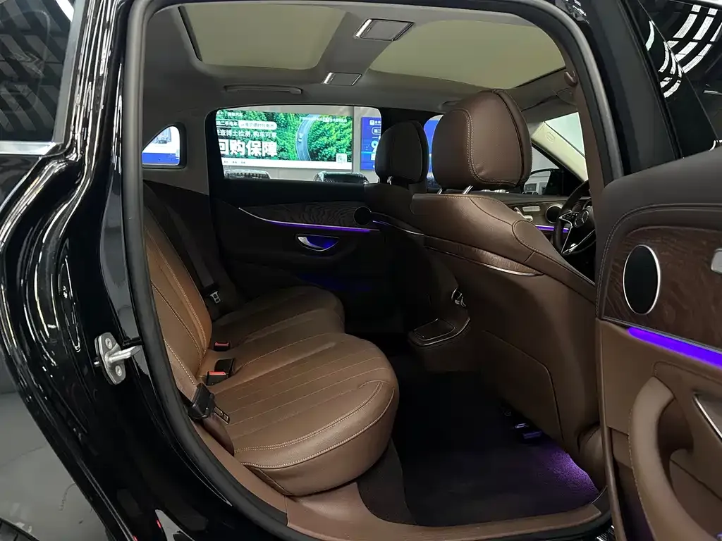 Mercedes-Benz E-Class 2022 из CN, фото 4