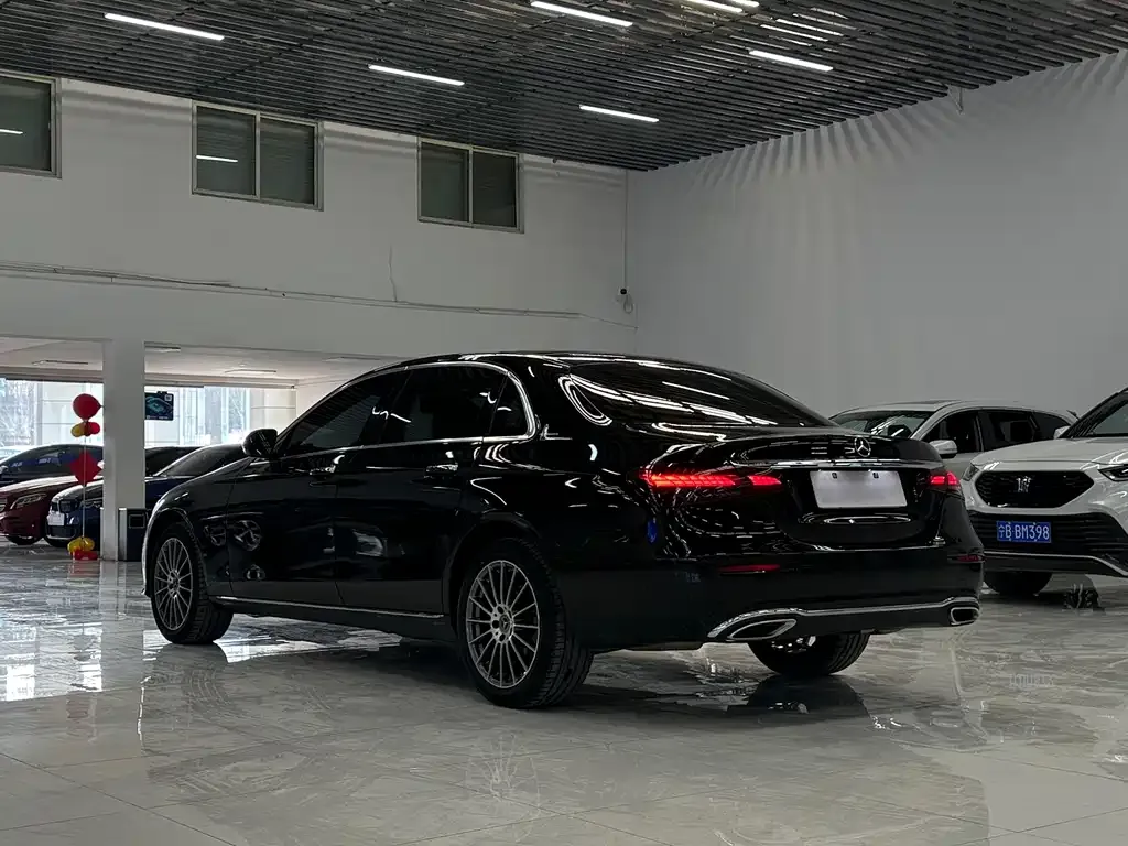Mercedes-Benz E-Class 2022 из CN, фото 7