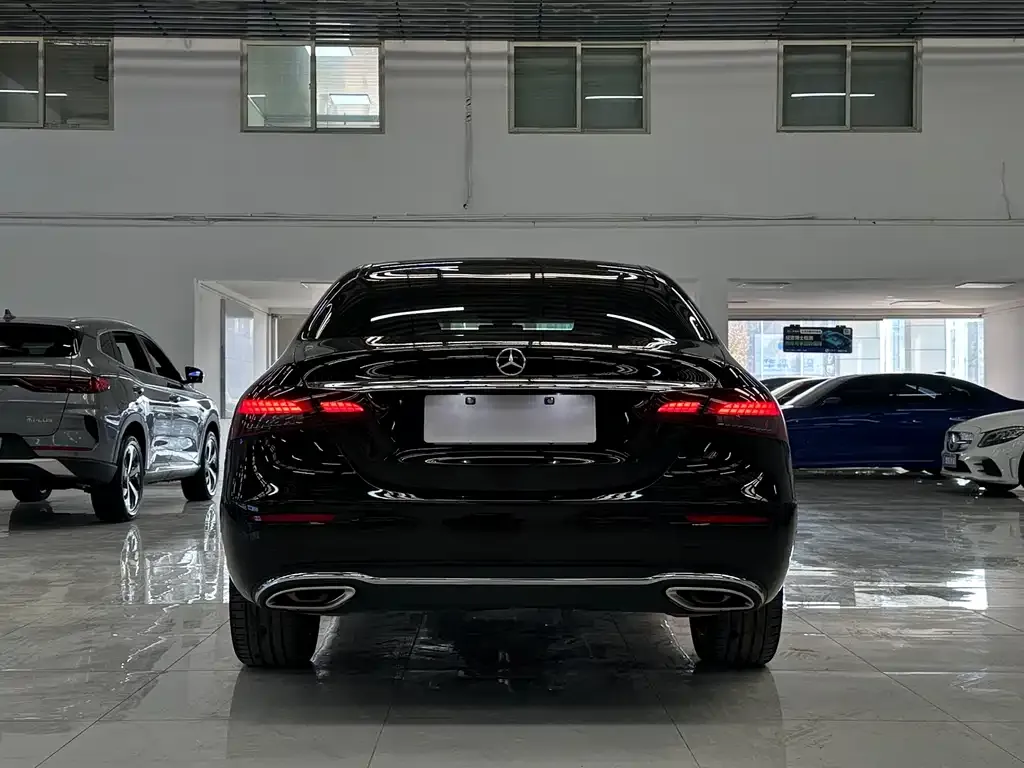 Mercedes-Benz E-Class 2022 из CN, фото 8