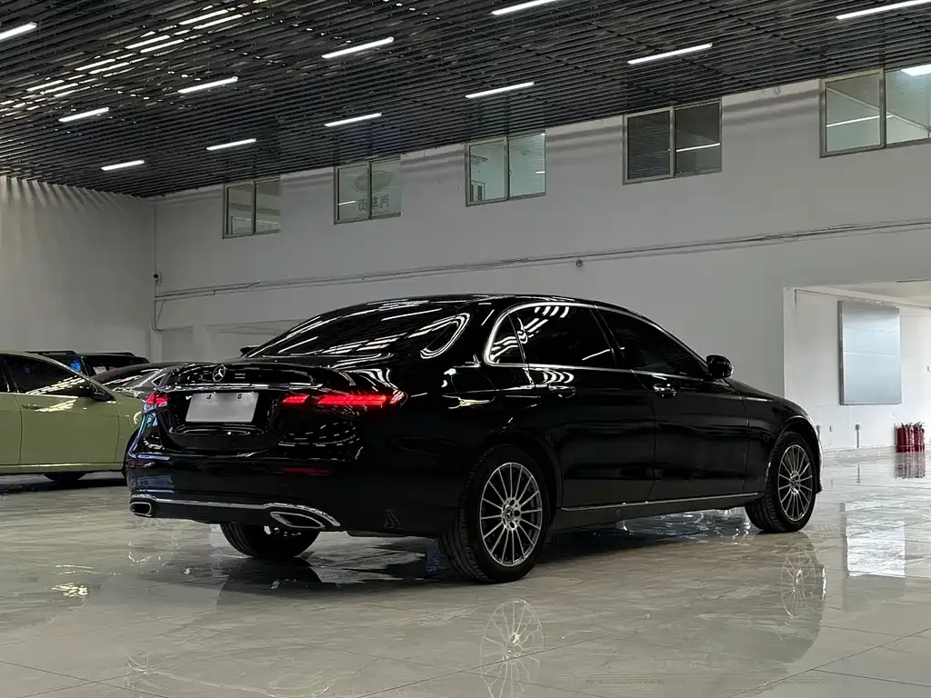 Mercedes-Benz E-Class 2022 из CN, фото 9