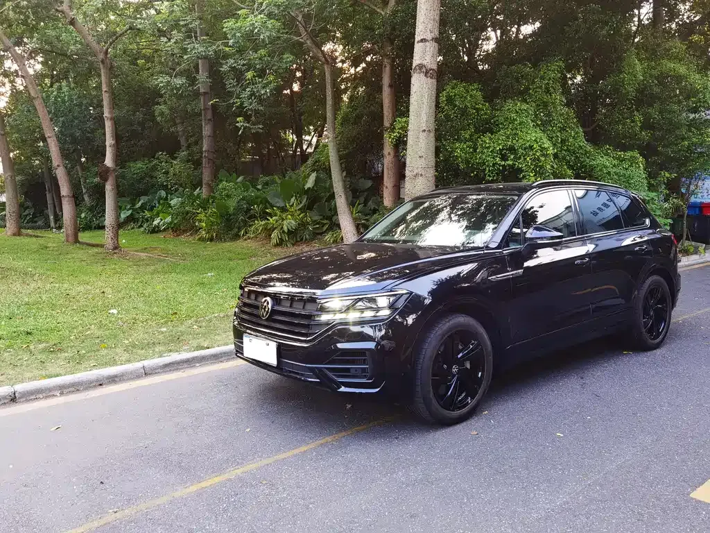 Volkswagen Touareg 2021 из CN, фото 1
