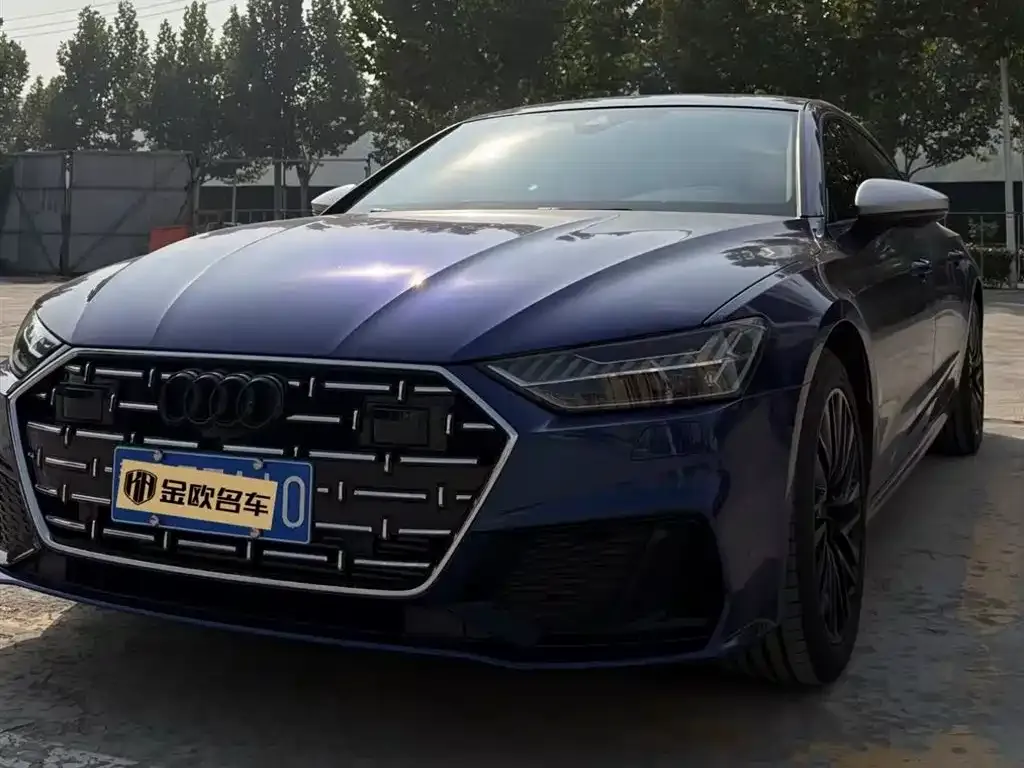Audi A7L 2024 из CN, фото 1