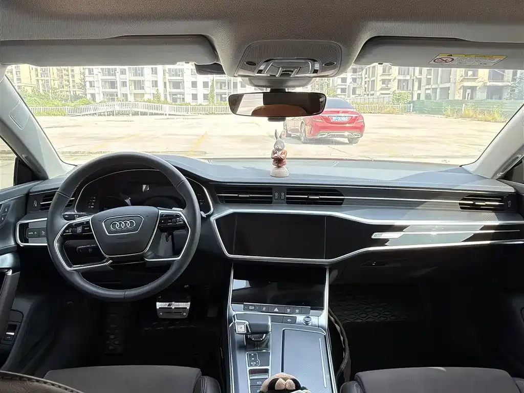 Audi A7L 2024 из CN, фото 8