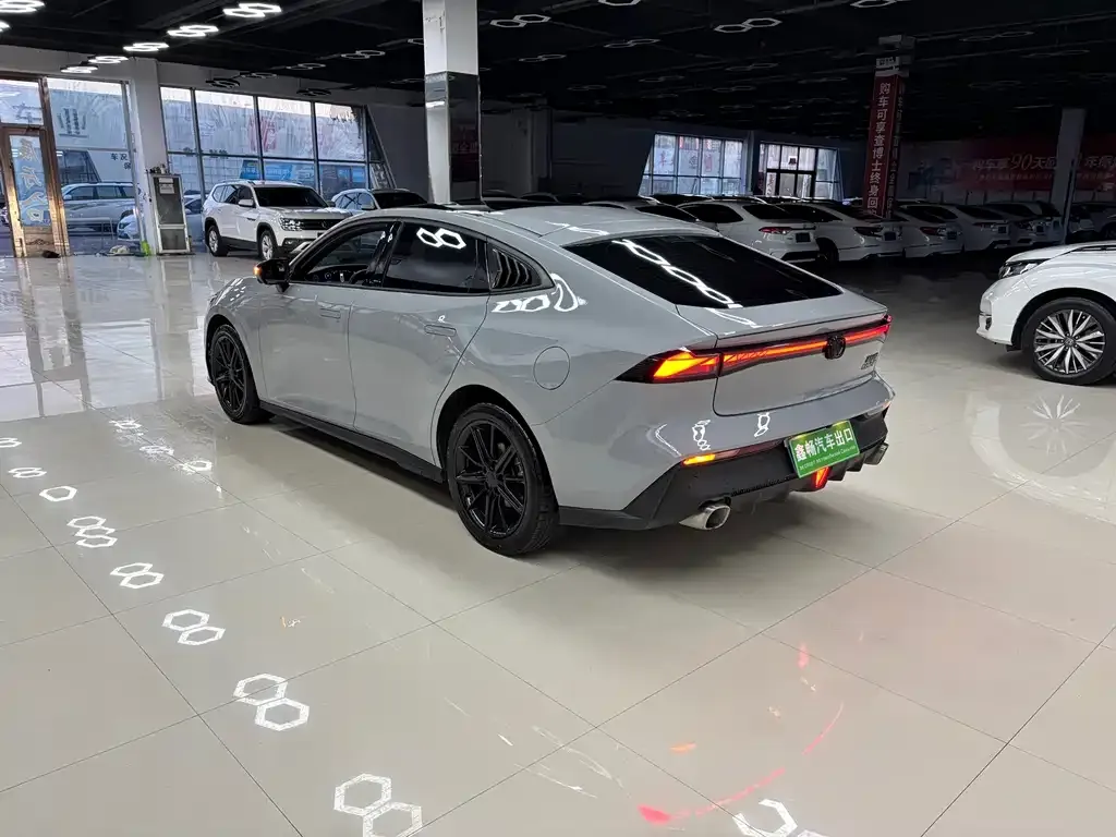 Changan UNI-V 2022 из CN, фото 7