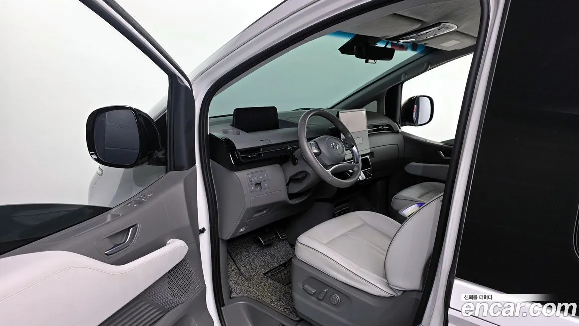 Hyundai Staria 2023 из KR, фото 10