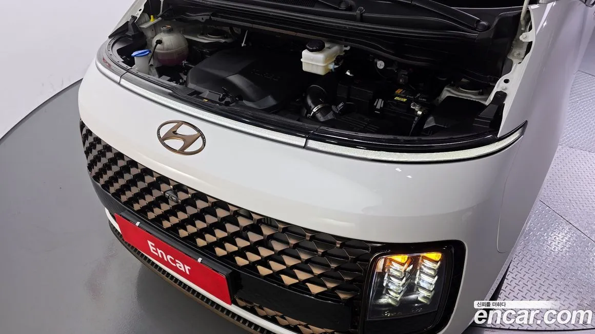 Hyundai Staria 2023 из KR, фото 6