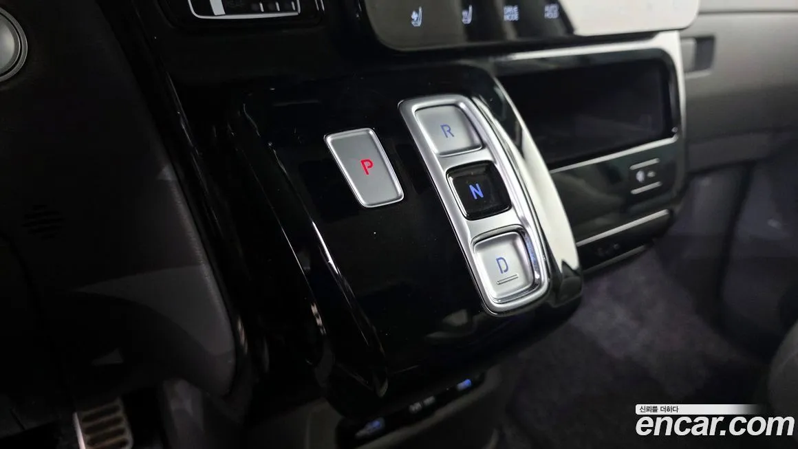 Hyundai Staria 2023 из KR, фото 9