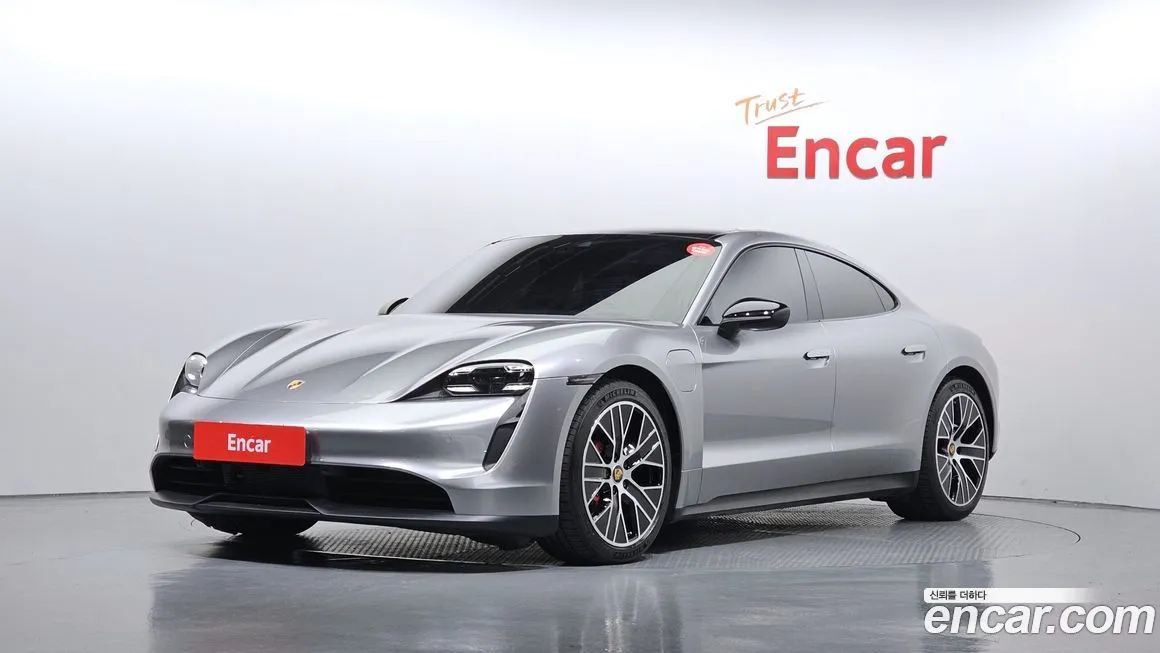 Porsche Taycan 2021 из KR, фото 1