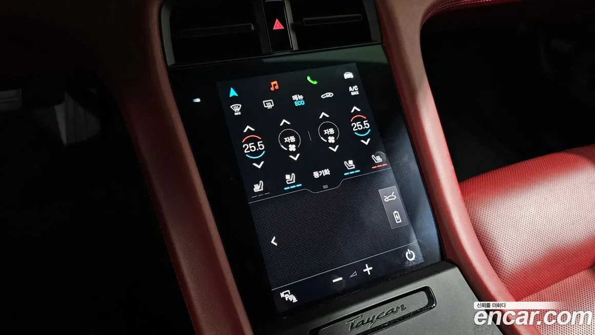 Porsche Taycan 2021 из KR, фото 9