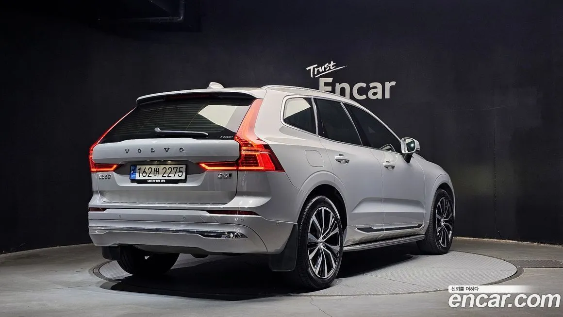 Volvo XC60 2023 из KR, фото 2