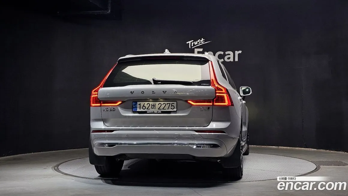 Volvo XC60 2023 из KR, фото 4
