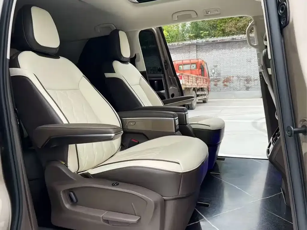 Volkswagen Viloran 2022 из CN, фото 7