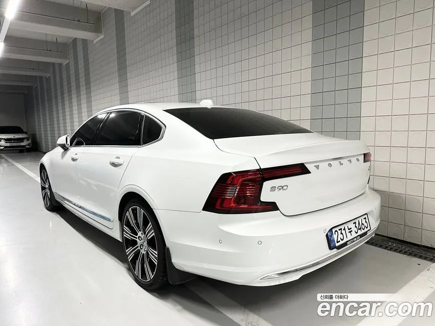 Volvo S90 2024 из KR, фото 2