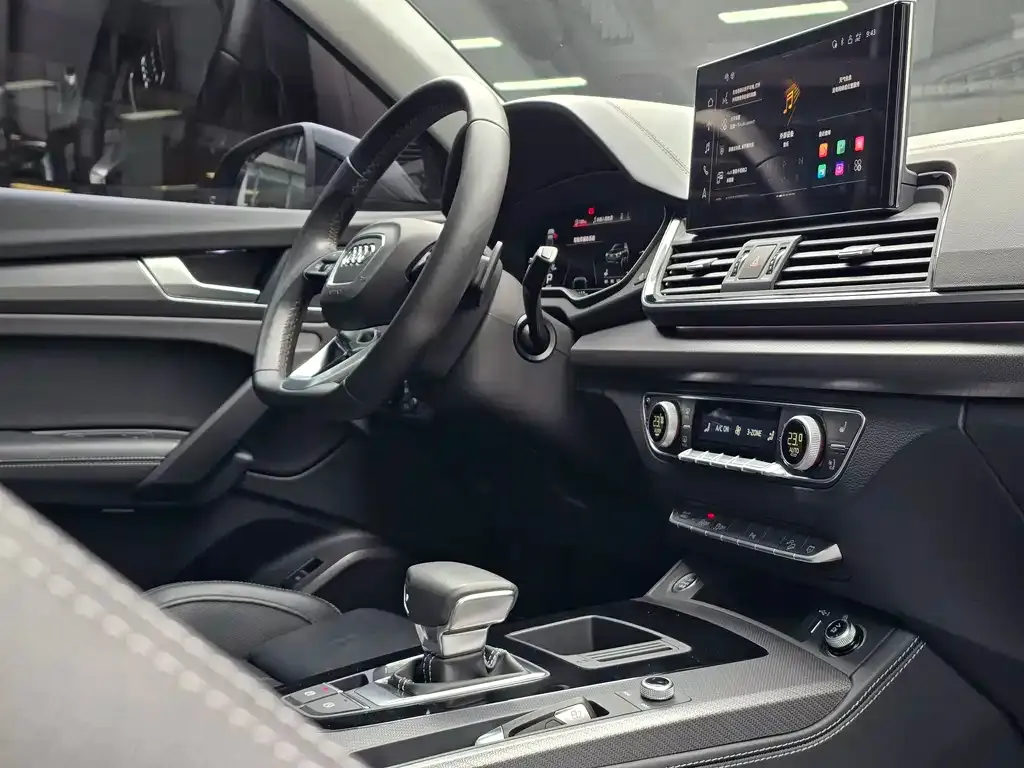 Audi Q5L 2023 из CN, фото 10