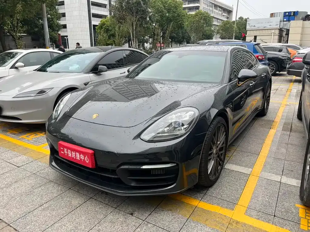 Porsche Panamera 2022 из CN, фото 1
