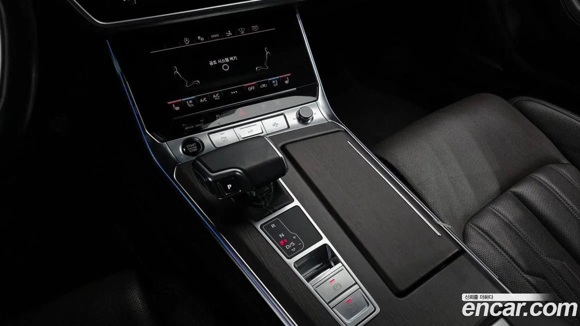Audi A7 — фото 9