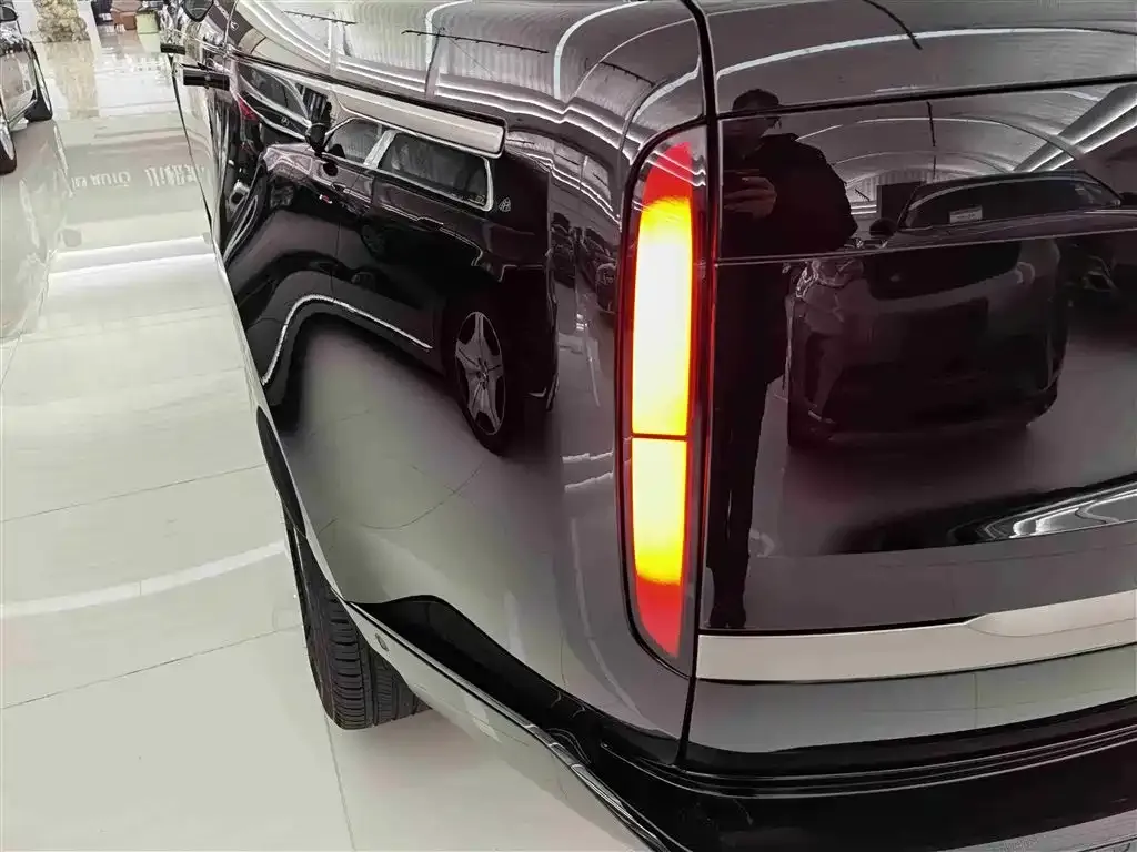 Land Rover Range Rover 2024 из CN, фото 6