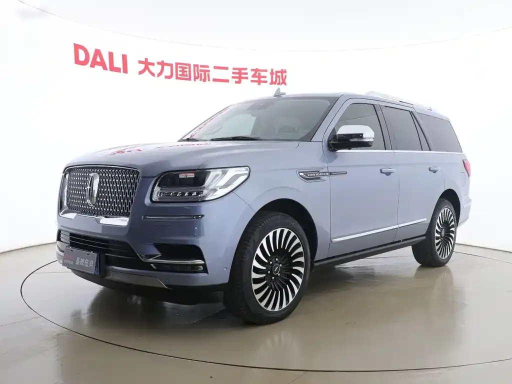 Lincoln Navigator 2022 из CN, фото 1